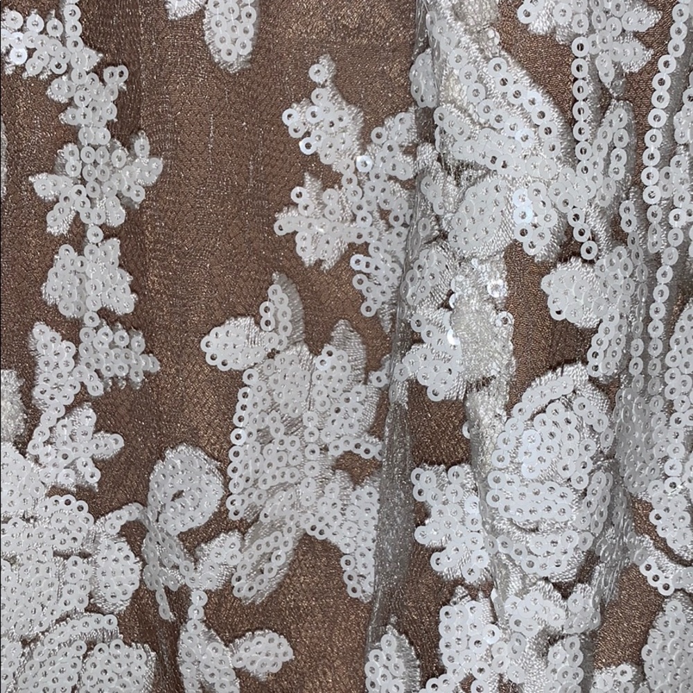 Dress - Picture 2 of 6